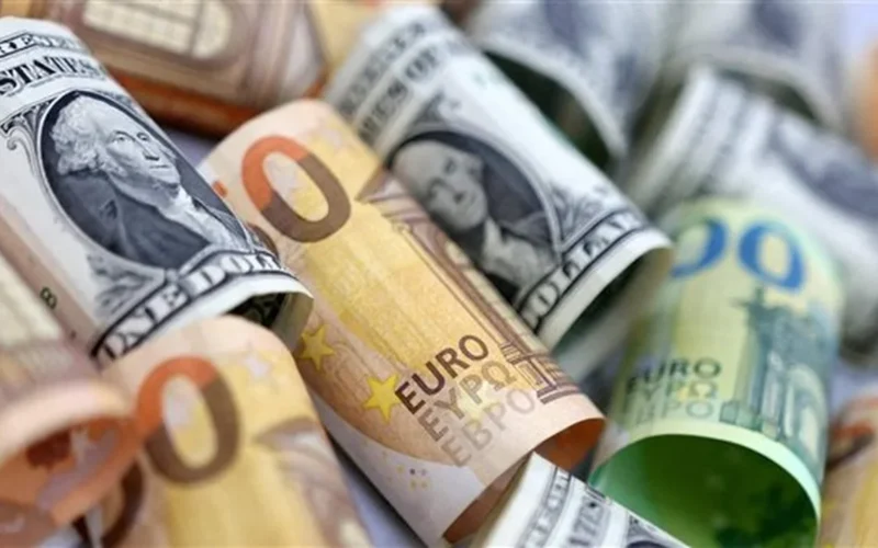 تغيرات جديدة في أسعار صرف العملات العربية والأجنبية داخل البنك التجاري الدولي